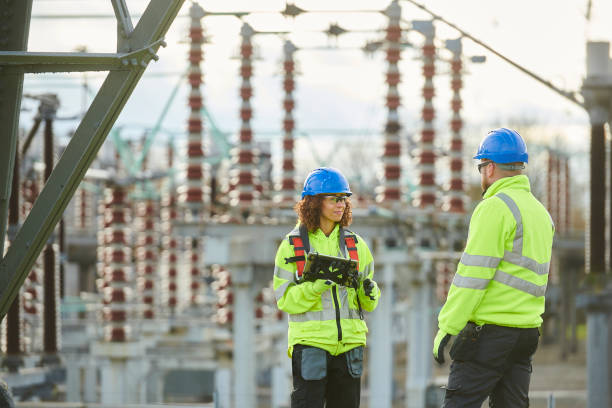 Best Commercial Electrician Services  in Yamhill, OR
